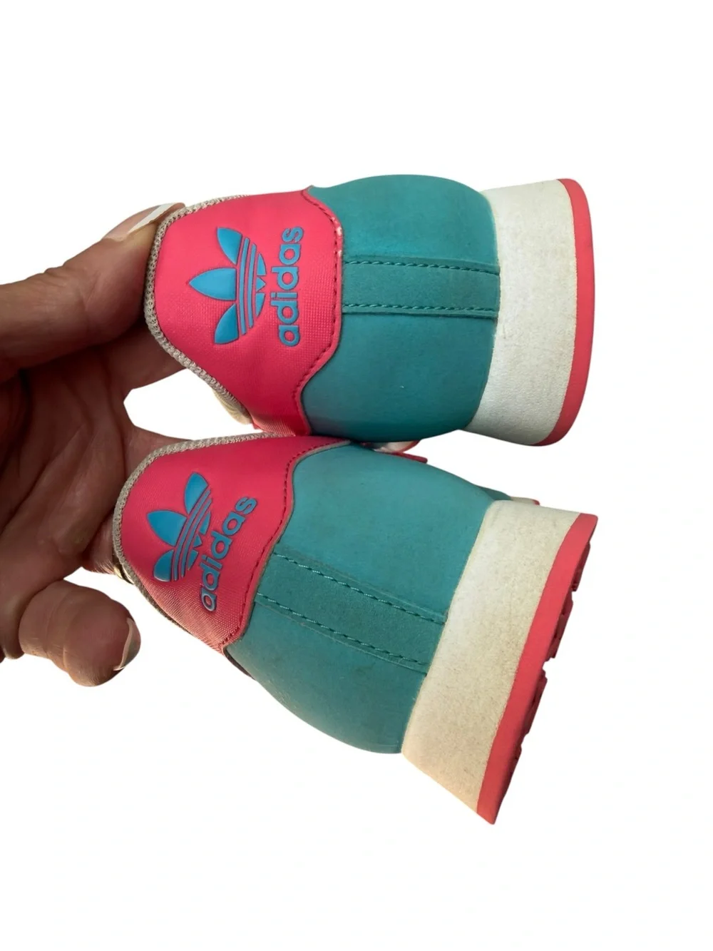 adidas Rita Ora + Samoa Turquoise Hot Pink Women's Low-Top Sneakers Size 6